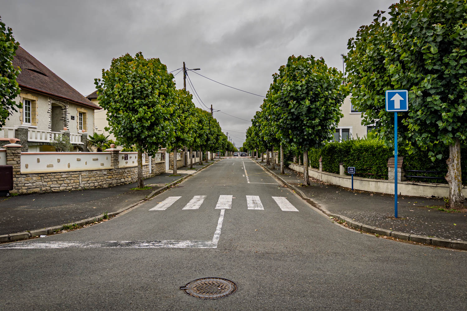 Straight Ahead – Rue Sans Nom, Ouistreham